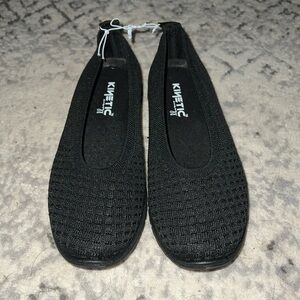 Size 8 Kinetic Energy Slip On Shoe.  New without tags